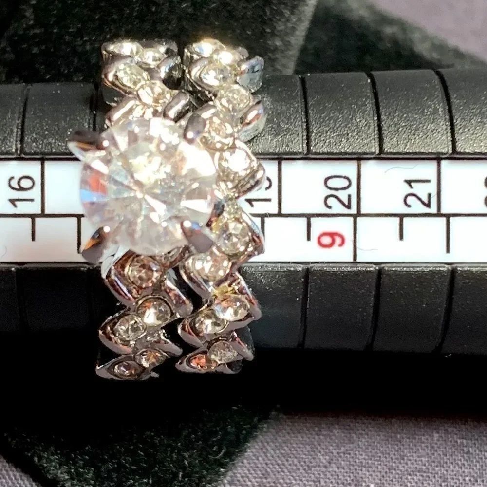 👰 I Do Ring Set 👰 Size 8.5 - Picture 3 of 3